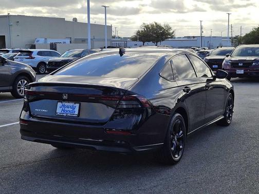 2025 Honda Accord SE