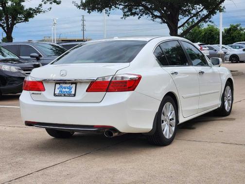 White 2013 Honda Accord