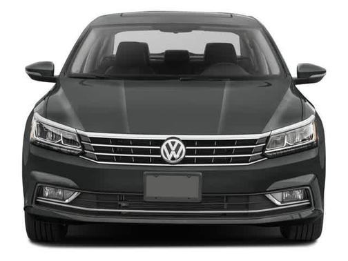 Reflex Silver Metallic 2016 Volkswagen Passat 1.8T SE
