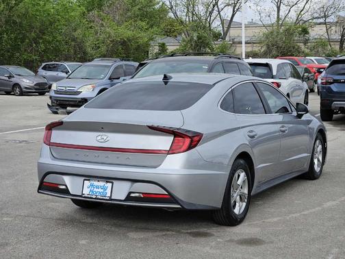 Shimmering Silver Pearl 2021 Hyundai SONATA SE