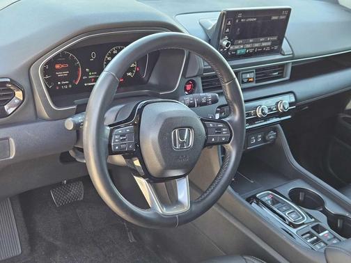 2023 Honda Pilot EX-L 8-Passenger