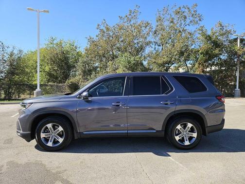 2023 Honda Pilot EX-L 8-Passenger