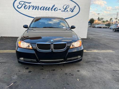 Photo 2 of 14 of 2008 BMW 328 i