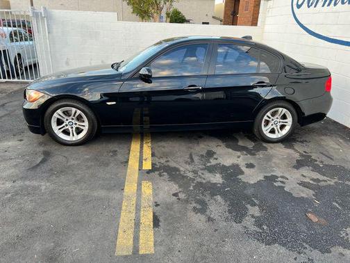 Photo 4 of 14 of 2008 BMW 328 i