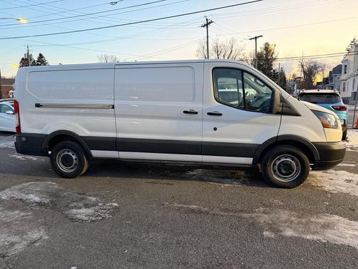 2018 Ford Transit-250 Base