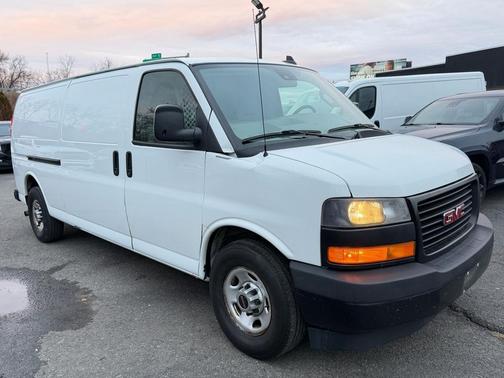 2020 GMC Savana 3500 Work Van