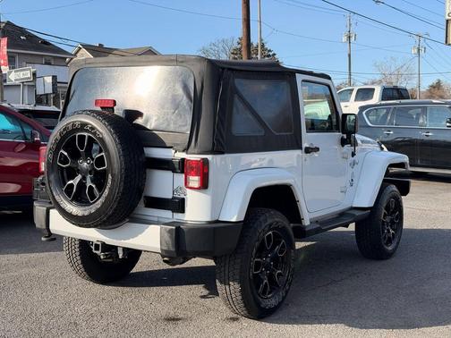 2014 Jeep Wrangler Sahara