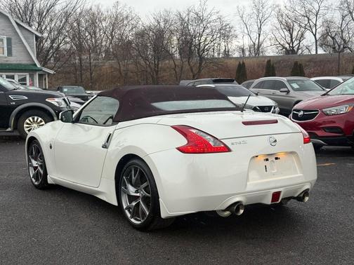 2017 Nissan 370Z Touring Sport
