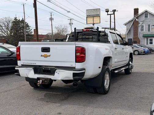 2017 Chevrolet Silverado 3500 LT
