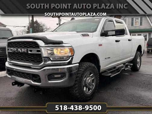 2021 RAM 2500 Tradesman Crew Cab 4x4 6'4' Box