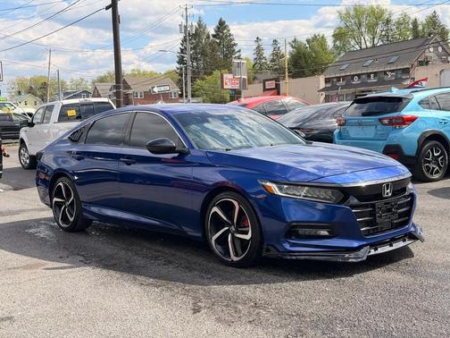Still Night Pearl 2022 Honda Accord Sport 1.5T