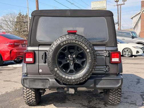 2021 Jeep Wrangler Willys