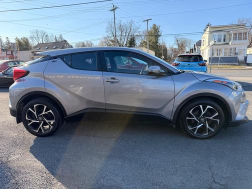 2018 Toyota C-HR XLE Premium