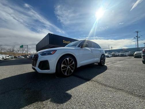 2021 Audi SQ5 3.0T Premium Plus