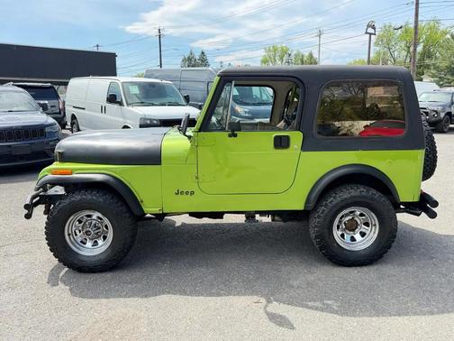 Green 1984 Jeep CJ-7 Base