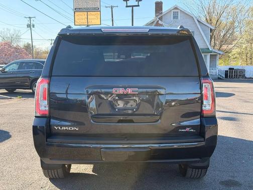 2020 GMC Yukon SLE