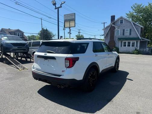 Star White Metallic Tri-Coat 2020 Ford Explorer ST