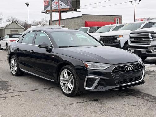2021 Audi A4 45 S line Premium