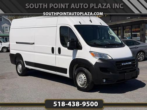 Bright White Clearcoat 2025 RAM ProMaster 2500 Tradesman