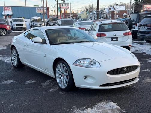 2009 Jaguar XK Base