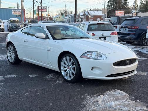 2009 Jaguar XK Base