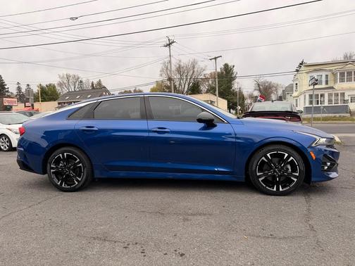 2022 Kia K5 GT-Line