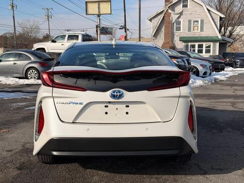 2018 Toyota Prius Prime Advanced