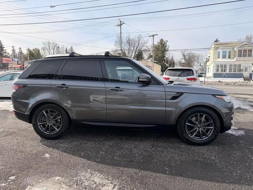 2017 Land Rover Range Rover Sport 3.0L Turbocharged Diesel SE Td6