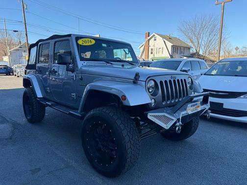 2016 Jeep Wrangler Unlimited Freedom
