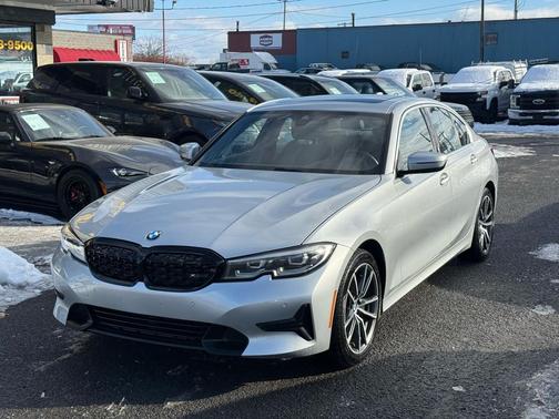 2019 BMW 330 xDrive