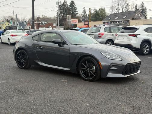 2023 Toyota GR86 Premium