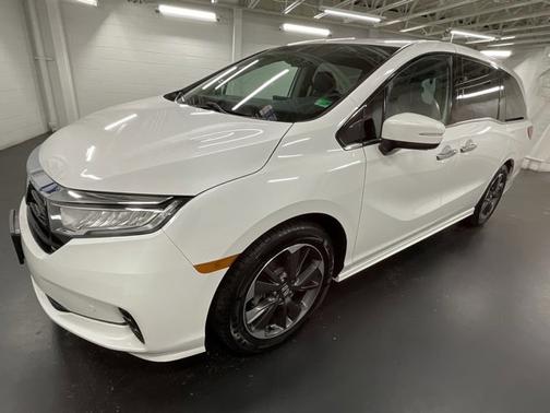 2023 Honda Odyssey 