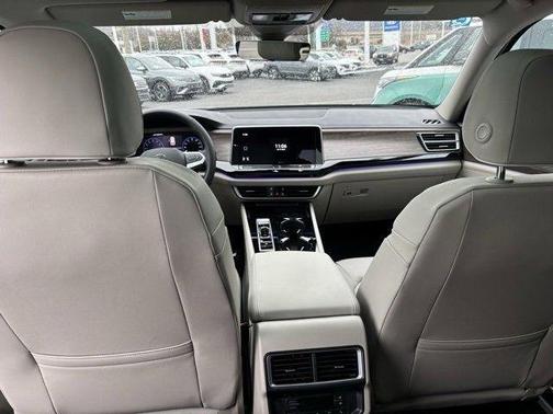 2025 Volkswagen Atlas 2.0T SEL Premium R-Line