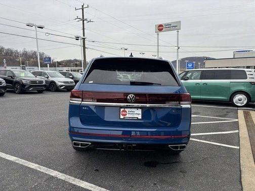 2025 Volkswagen Atlas 2.0T SEL Premium R-Line