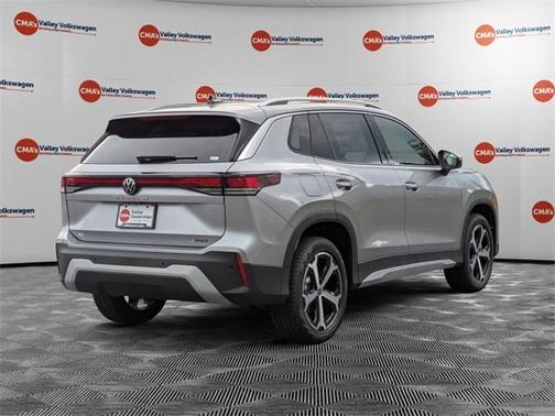 2025 Volkswagen Tiguan 2.0T SE