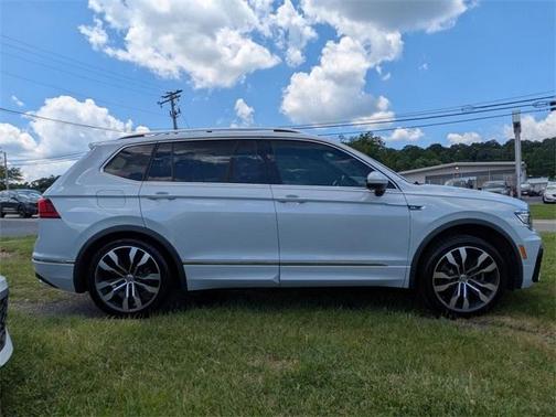 2019 Volkswagen Tiguan 2.0T SEL Premium R-Line