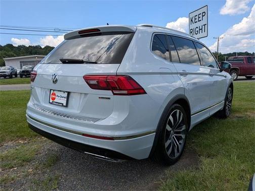 2019 Volkswagen Tiguan 2.0T SEL Premium R-Line