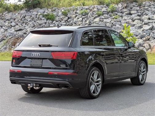 2017 Audi Q7 3.0T Prestige