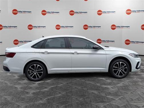 2025 Volkswagen Jetta 1.5T Sport