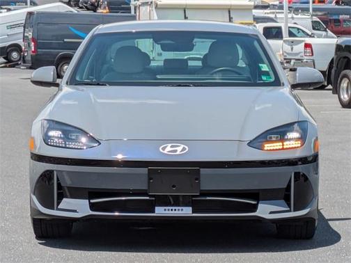 2024 Hyundai IONIQ 6 SEL