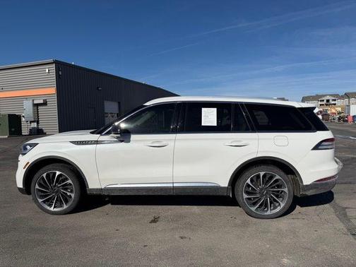 2022 Lincoln Aviator Reserve AWD