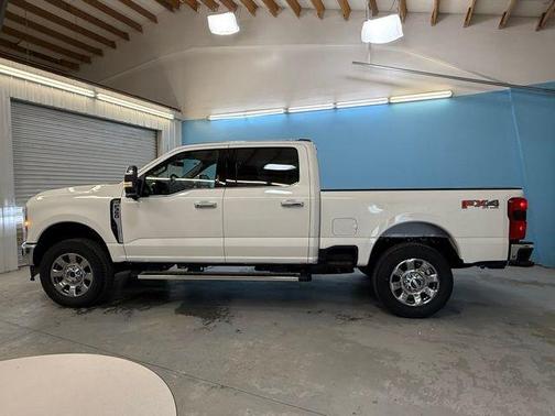 2026 Ford F-350 Lariat Super Duty