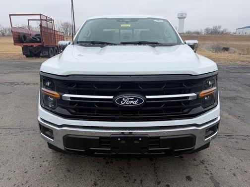 Oxford White 2026 Ford F-150 XLT