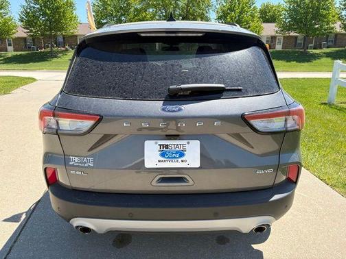 Gray Metallic 2022 Ford Escape SEL