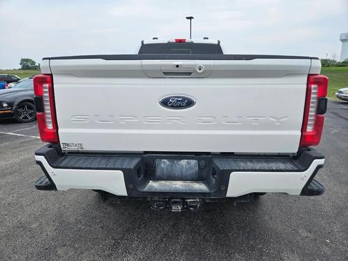 2023 Ford F-350 Lariat Super Duty