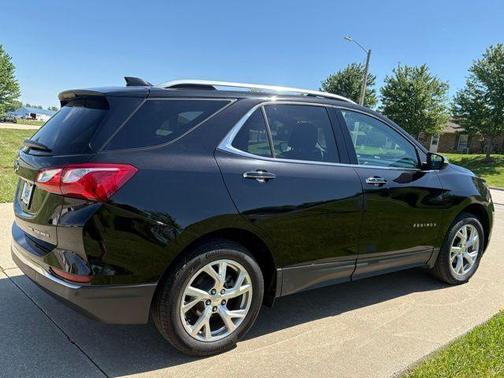 Mosaic Black Metallic 2020 Chevrolet Equinox Premier w/1LZ