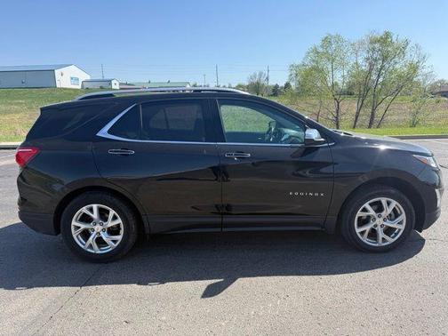 Mosaic Black Metallic 2020 Chevrolet Equinox Premier w/1LZ