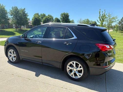 Mosaic Black Metallic 2020 Chevrolet Equinox Premier w/1LZ