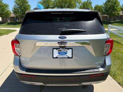 Silver Metallic 2024 Ford Explorer XLT