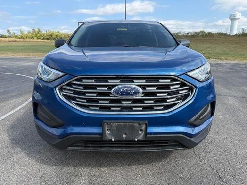 2020 Ford Edge SE